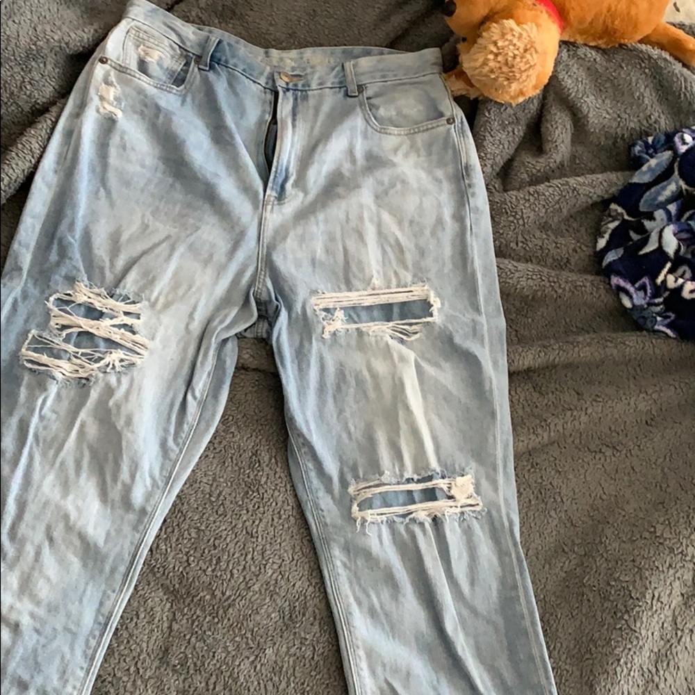 COPY - AE High waisted mom curvy jeans